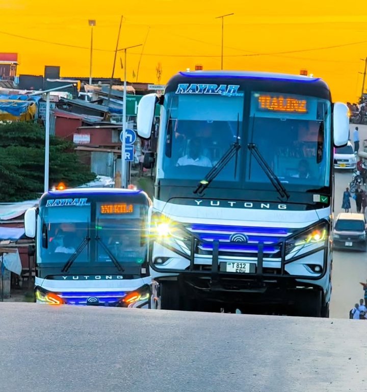 Nayrah Express bus