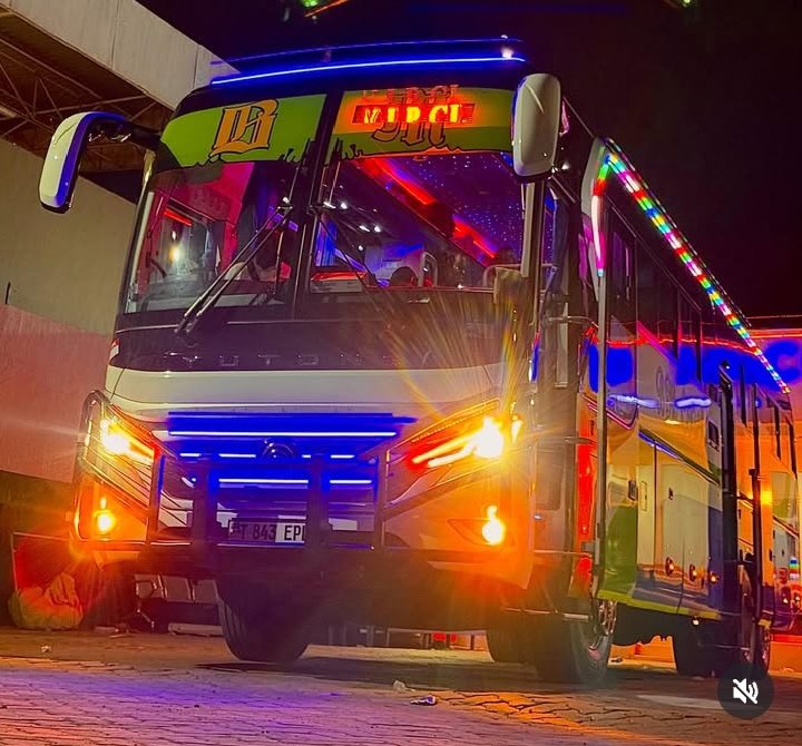 BM Coach bus
