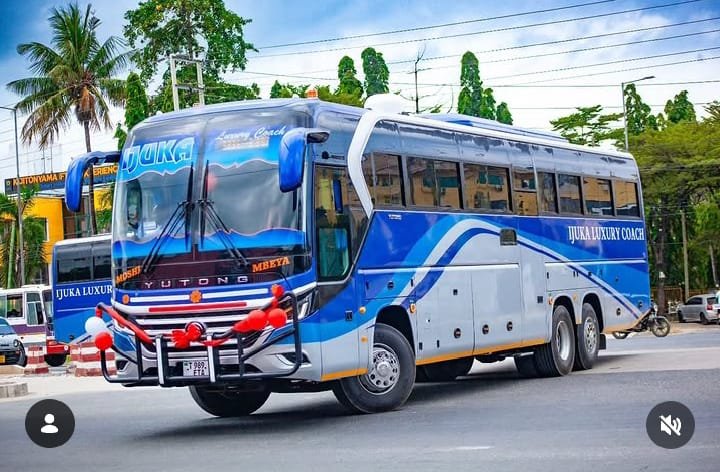 BM Coach bus